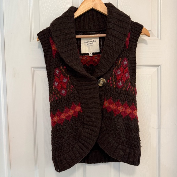 Abercrombie & Fitch Sweaters - EUC Vintage Abercrombie & Fitch Boho Sweater Vest